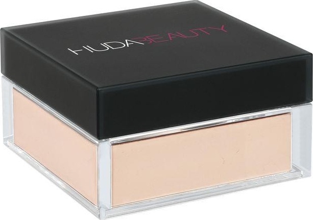 Huda Beauty Easy Bake Loose Powder