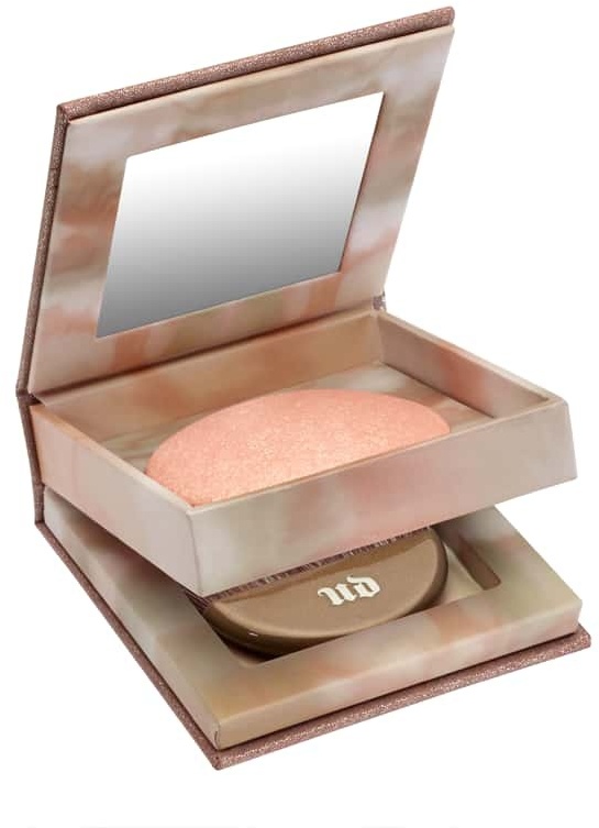 Urban Decay Naked Illuminated Shimmering Powder pro Tvůrčí a Body
