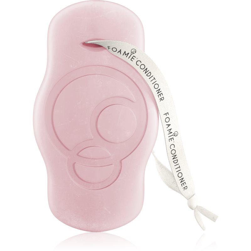 Foamie Hibiskiss tuhý kondicionér pro poškozené vlasy