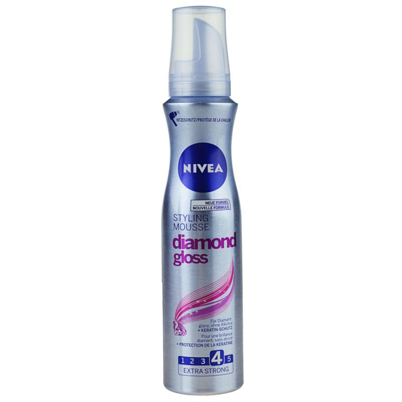Nivea Diamond Gloss pěnové tužidlo